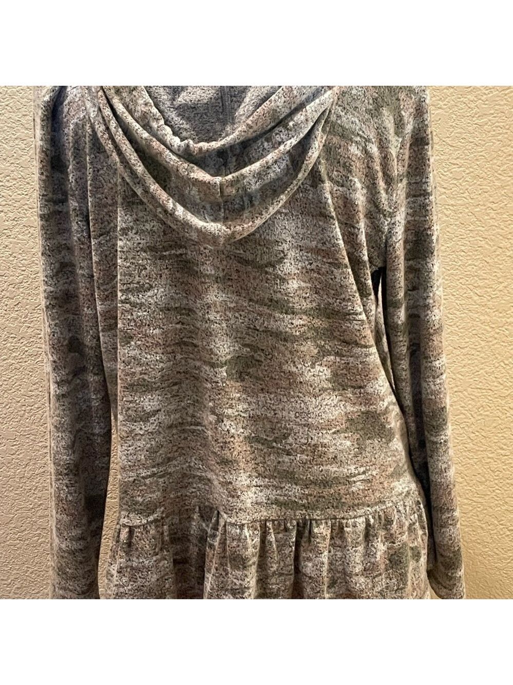 Tunic Length Hoodie Top - Picture 3 of 4